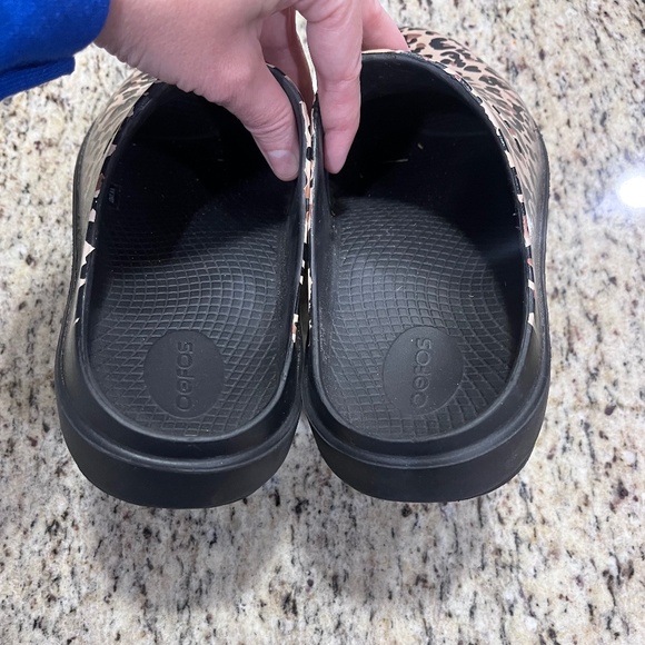 OOFOS Leopard Clogs Black Brown Recovery Comfort Shoes Slip On Women's 9 - Picture 3 of 6